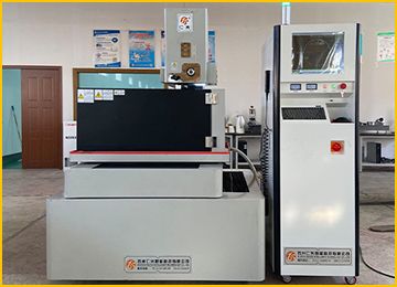 山東中走絲機(jī)床供應(yīng)商-品牌廠家，立省差價20%【仁光智能】